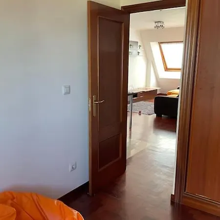 Centrico, Con Vistas, Ascensor Y Garaje *