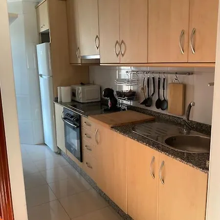 Centrico, Con Vistas, Ascensor Y Garaje * Vigo