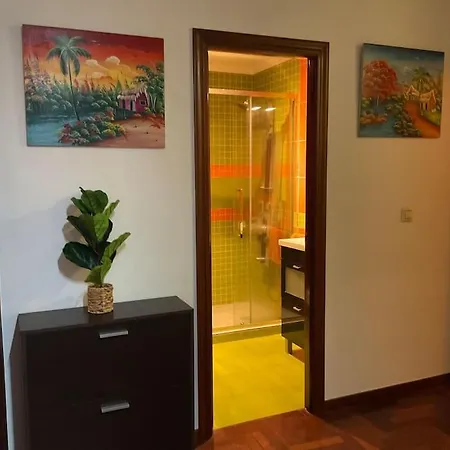 Centrico, Con Vistas, Ascensor Y Garaje Vigo