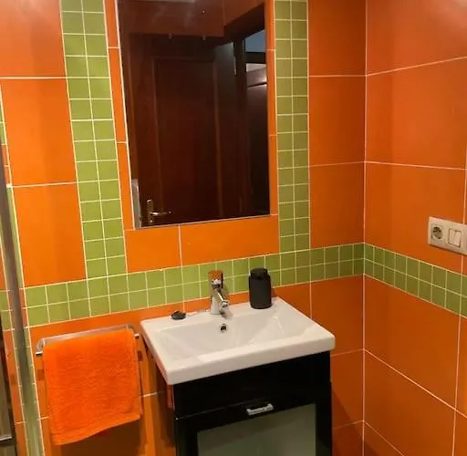 Centrico, Con Vistas, Ascensor Y Garaje *